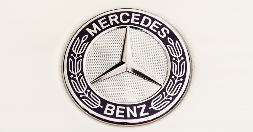 Jinny Los Angeles Mercedes-Benz Giveaway